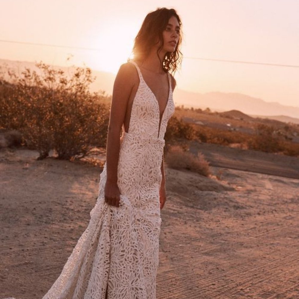 Laudae Tapia Wedding Dress